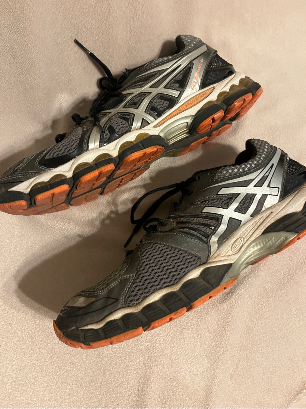 ASICS Gel Nimbus 15 Men’s Sneakers